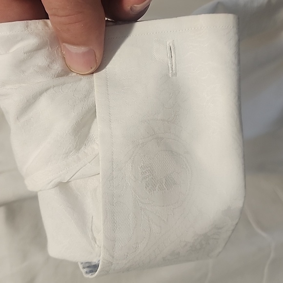 Robert Graham 17.5 white - Picture 6 of 6